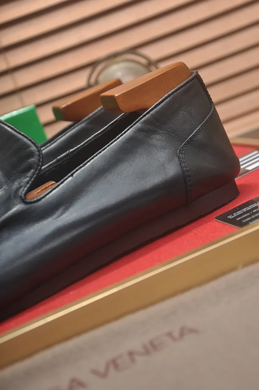 Men's shoes 💰460💶 [Botteg Venetta (BV)] (wallet shoes) exclusive new model official website new model The upper is made of high-quality top calfskin. Delicate feel and flowing luxurious texture. Tailored for refined men to create a noble aura. Delicate and regular Mark hand stitching. Smooth lines. Full sheepskin lining, comfortable to wash sweat. 38-44